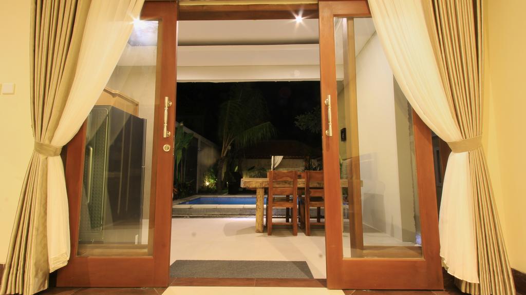 The Surya Kuta Villa מראה חיצוני תמונה