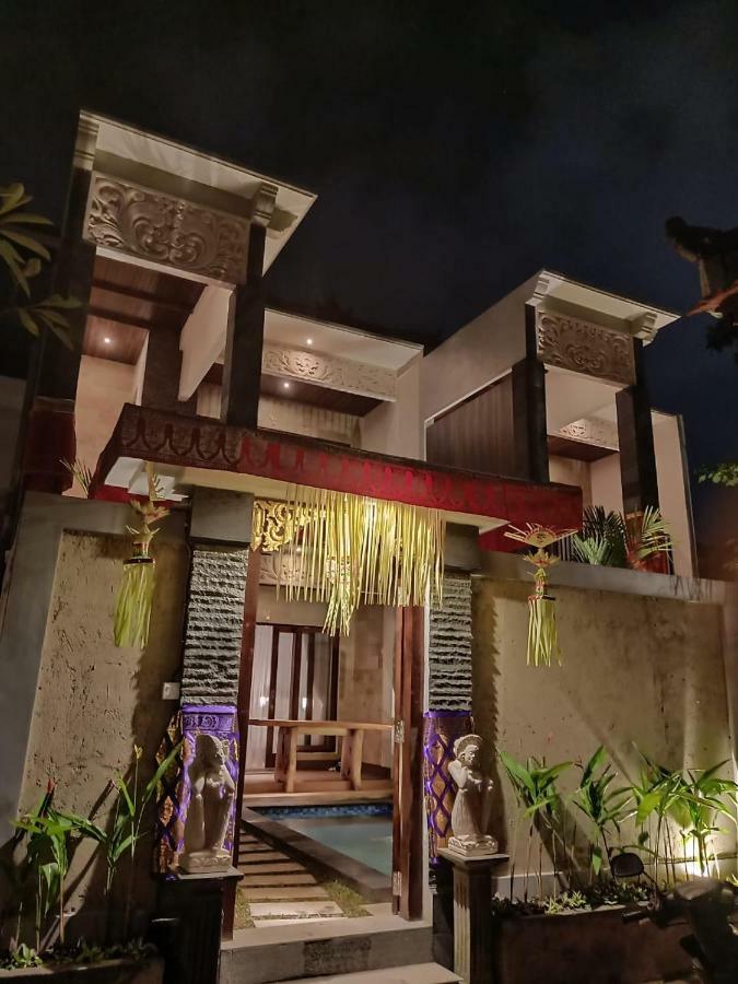 The Surya Kuta Villa מראה חיצוני תמונה